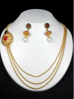 Exclusive Polki Set